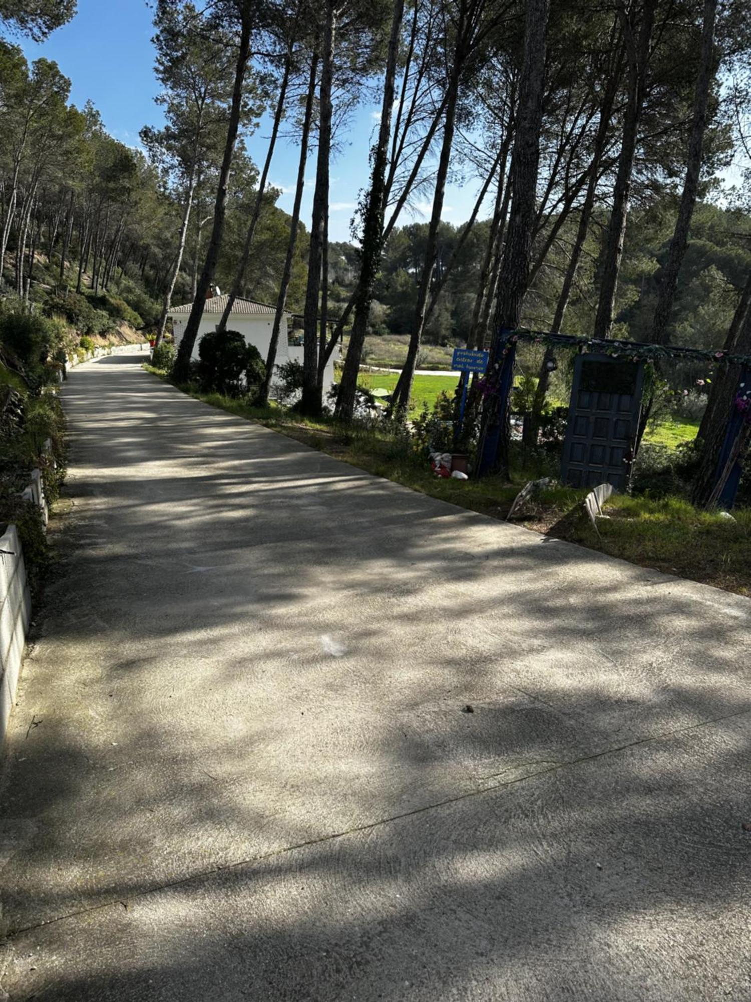 Villa Chetrus Casa En Plena Naturaleza Rubi Luaran gambar